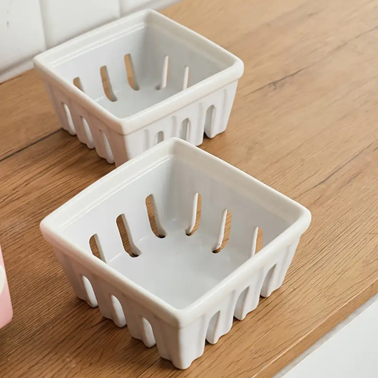 Ceramic Fruit Basket - White